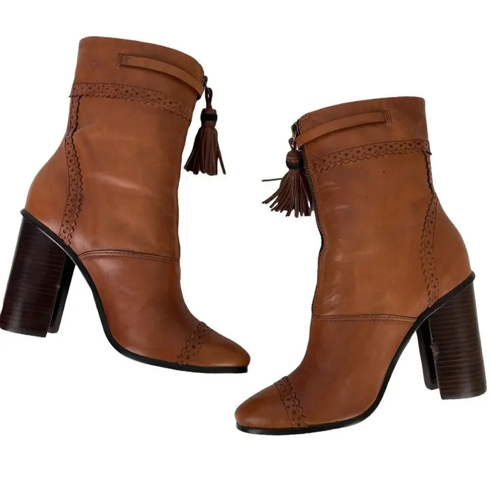 TORY BURCH Womens Size 8 Huxley Brown Leather Ankle Boots Tassel Zipper Shoes